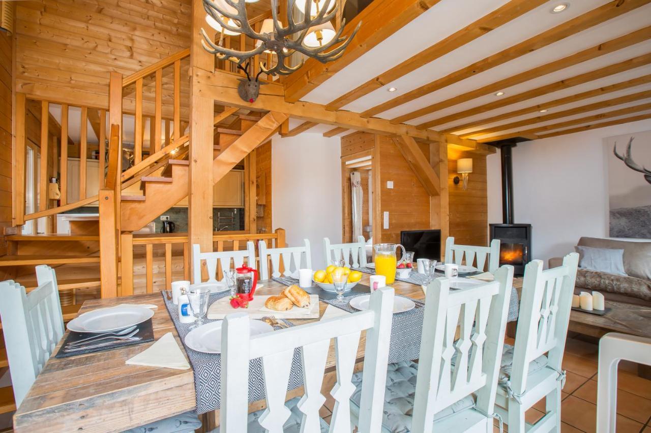 Chalet Muguet Gauche With Hot Tub Sleeps 10 Central Morzine Exterior foto