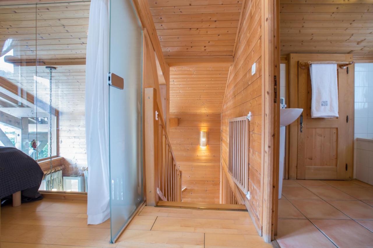 Chalet Muguet Gauche With Hot Tub Sleeps 10 Central Morzine Exterior foto