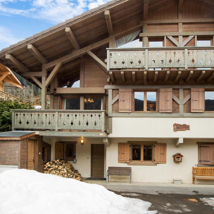 Chalet Muguet Gauche With Hot Tub Sleeps 10 Central Morzine Exterior foto